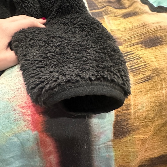 PINK Victoria's Secret Black Zip Up Fleece Sweater/Jacket - Picture 8 of 8